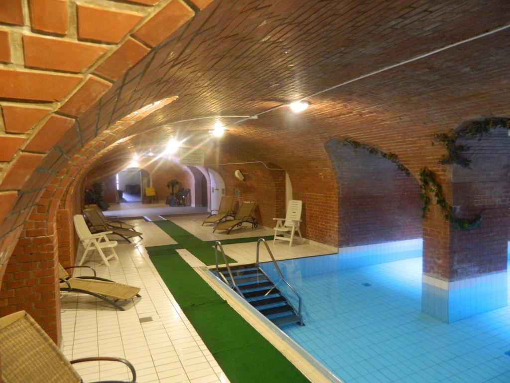 Hotel Familia زاماردي المظهر الخارجي الصورة